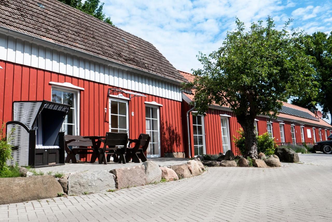 Gaestezimmer Am Alten Kaffee Hof Suderburg Exterior foto